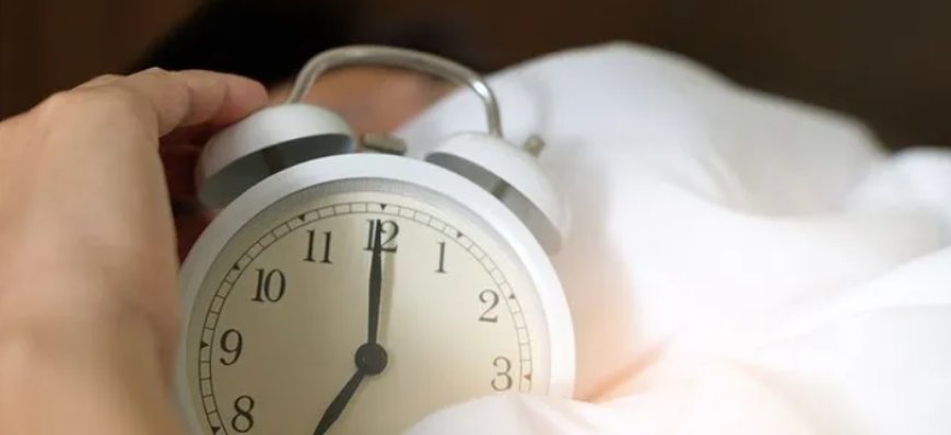 Beynimiz Uykusuzluğa Direnemiyor: Nörolojik Hastalıklara Davetiye!