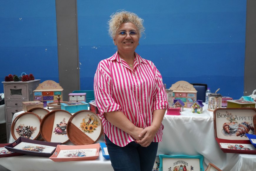 Akdeniz Üniversitesi Psikiyatri Gündüz Hastanesi’nden El Emeği Sergisi: Sanatla Terapi