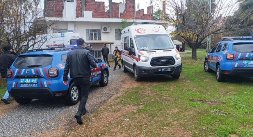 Manavgat’ta Aile Dehşeti: Babasını ve Yengesini Vurup Eve Kapandı!