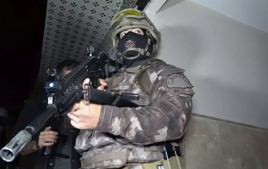 Yalova'da DEAŞ Hücre Evine Baskın: Güvenlik Güçleri ile Teröristler Arasında Çatışma