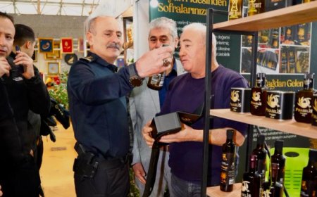 Antalya'da Erzurum Yöresel Ürünleri Fuarına Yoğun İlgi