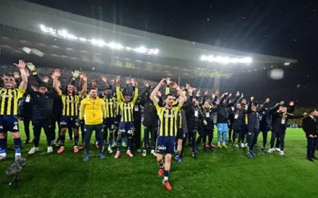 Fenerbahçe dev derbiyi kazandı! Süper Kupa’nın sahibi oldu