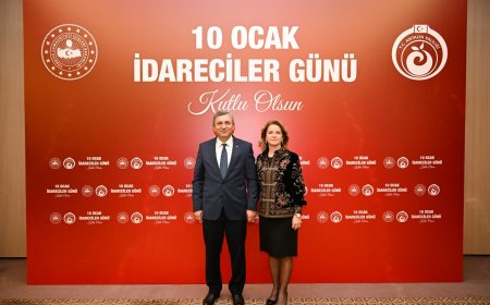 Antalya’da İdareciler Günü Buluşması: Vali Şahin Meslektaşlarıyla Bir Arada