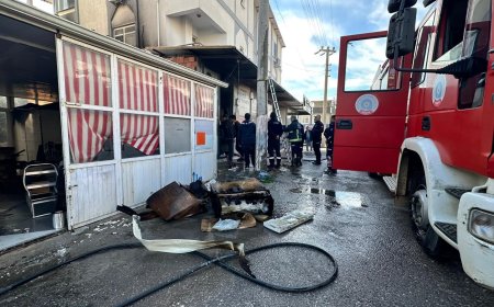 Aksu’da Yangın Paniği: İş Yerindeki Alevler Kısa Sürede Kontrol Altına Alındı