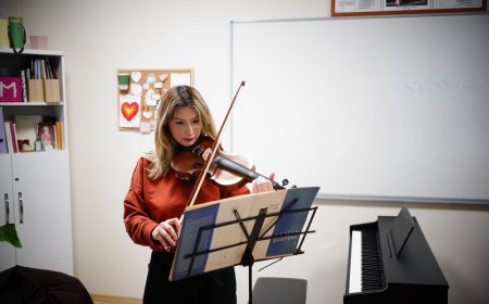 Konyaaltı Müzik Akademisi’nde Sınav Heyecanı: Geleceğin Sanatçıları Performans Sergiledi