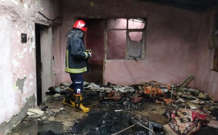 Kepez’de Gecekondu Yangını: İtfaiyenin Hızlı Müdahalesi Facıayı Önledi