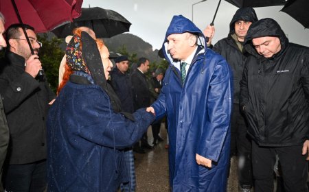 Antalya Valisi’nden Afet Çıkartması: Tüm Birimlerle Sahada İnceleme Yaptı