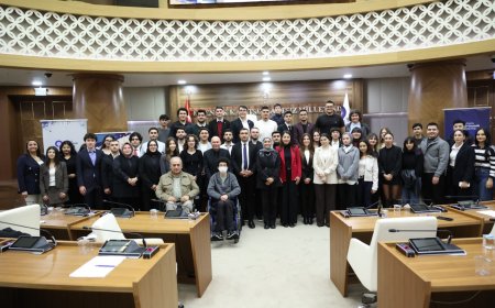 Gençlik Güçlerini Birleştiriyor: Antalya ve Muğla Gençlik Meclisleri Kardeş Oldu!