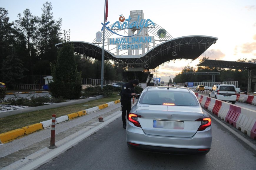 Antalya’da Bir Haftada Dev Asayiş Bilançosu: 241 Kişi Tutuklandı!