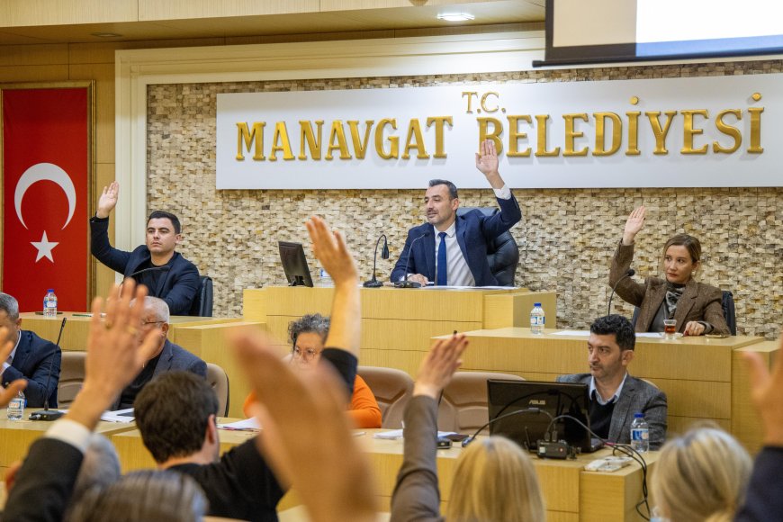 Manavgat’ta Bülent Ecevit İsmi Yaşayacak: Meclis Kararıyla İki Sokak Birleşip Bulvar Oldu!