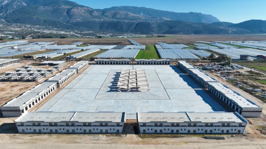 Kaş’ın Dev Projesinde Sona Doğru: Kınık Toptancı Hal Kompleksi Yükseliyor