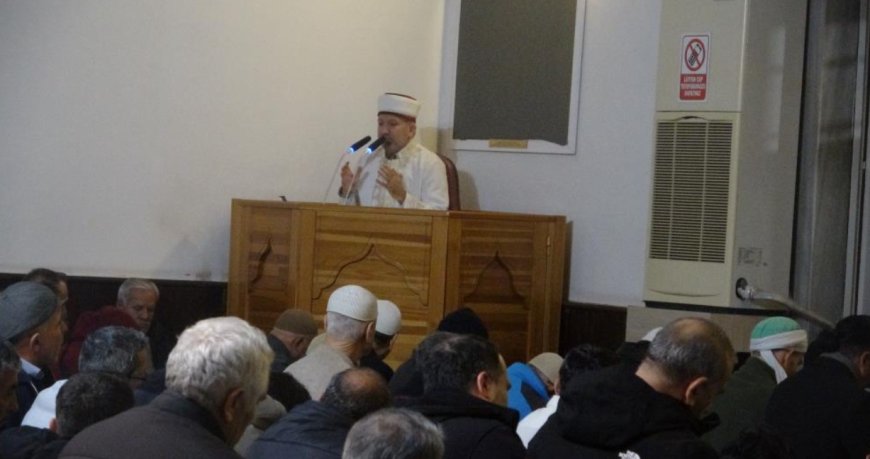 Antalya’da Miraç Kandili Eda Edildi: İbadet, Dua ve İkram Bir Aradaydı.