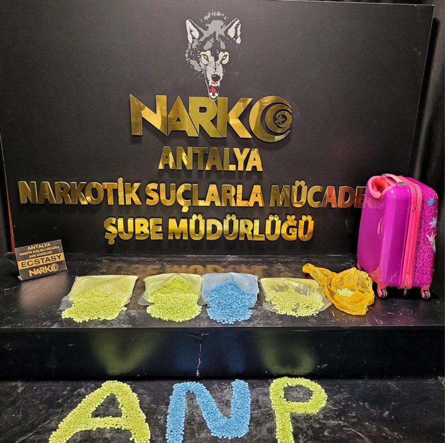 Antalya'da Narkotik Ekipleri Sokakları Zehirden Temizliyor