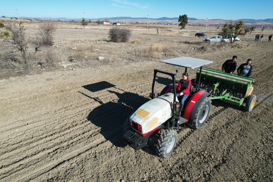 Korkuteli’nin Bereketli Toprakları Vatandaşın Sofrasında