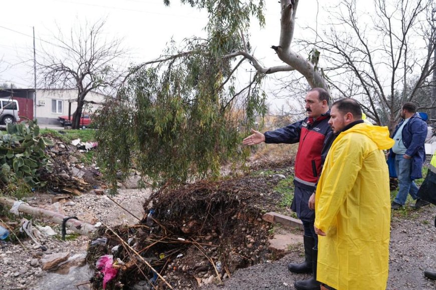 Konyaaltı Belediye Başkanı Cem Kotan’dan Gece Mesaisi: Afet Bölgelerini Tek Tek Gezdi