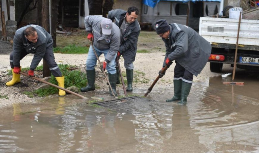 Kepez Belediyesi 340 Personelle Sahadaydı: 150 İhbarın Tamamına Müdahale