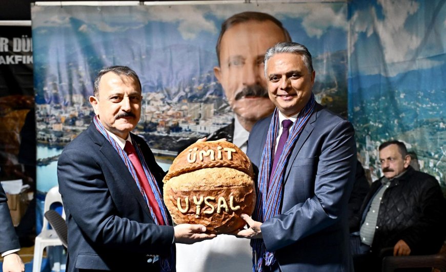 Antalya’da Karadeniz Rüzgarı: Başkan Uysal Trabzon Tanıtım Günleri’nde