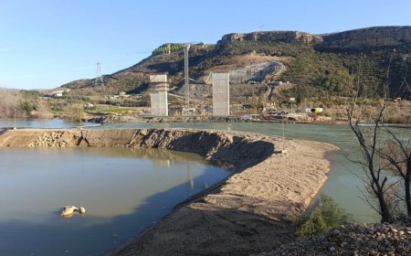 Manavgat Irmağı Taştı: Antalya-Alanya Otoyol Şantiyesi Sular Altında!