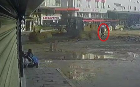 Antalya'da İş Makinesinin Çarptığı Belediye Personelinin 3 Kaburgası Kırıldı.