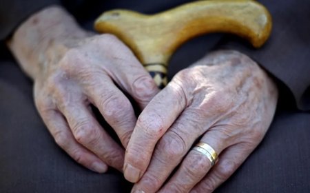 Yaşlılıkta Susama Hissinin Azalması Demansa Davetiye Çıkarıyor.