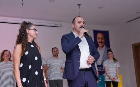 Konyaaltı’nda Sanat Rüzgarı: Genç Yetenekler Doğaçlama Oyunuyla Büyüledi