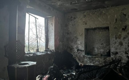 Manavgat’ta Sobadan Sıçrayan Kıvılcım Evi Yakta: 92 Yaşındaki Kadın Ağır Yaralı