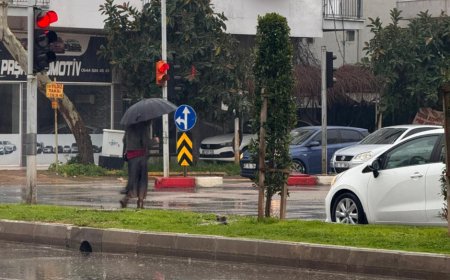 Antalya’da Turuncu Alarm Devreye Girdi: Sahilde Yağmur, Yaylada Kar Esareti!