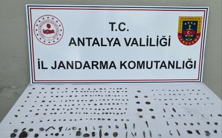 Alanya’da Tarihi Eser Operasyonu: 281 Adet Envanter Ele Geçirildi