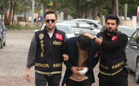 Konyaaltı’nda Vahşet: Çilingirle Girilen Evden Cenaze Çıktı