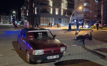 Gazipaşa’da Motosiklet ile Otomobil Çarpıştı
