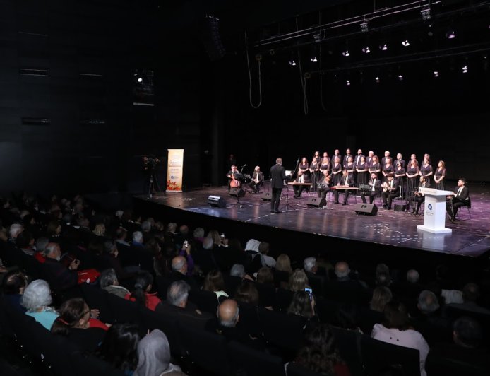 Antalya’da TSM Rüzgarı: "Bahar Bitti Güz Bitti" Konseri Mest Etti