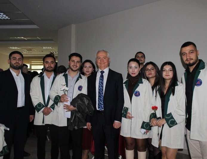 Türkiye'de İlk ve Tek: Akdeniz Üniversitesi’nden Tarımda 7+1 Uygulamalı Eğitim Modeli