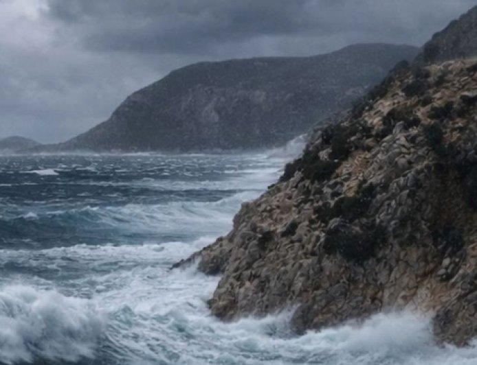 Meteorolojiden Bölge Sakinlerine Kritik Uyarı: Kaş-Kumluca Hattında Fırtına Kapıda!