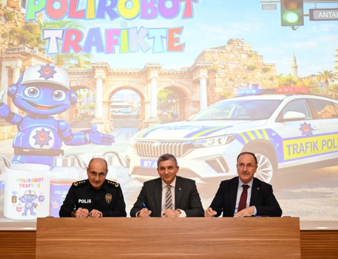 Trafikte Geleceğin Vizyonu: Polirobot Trafikte Projesi Başladı