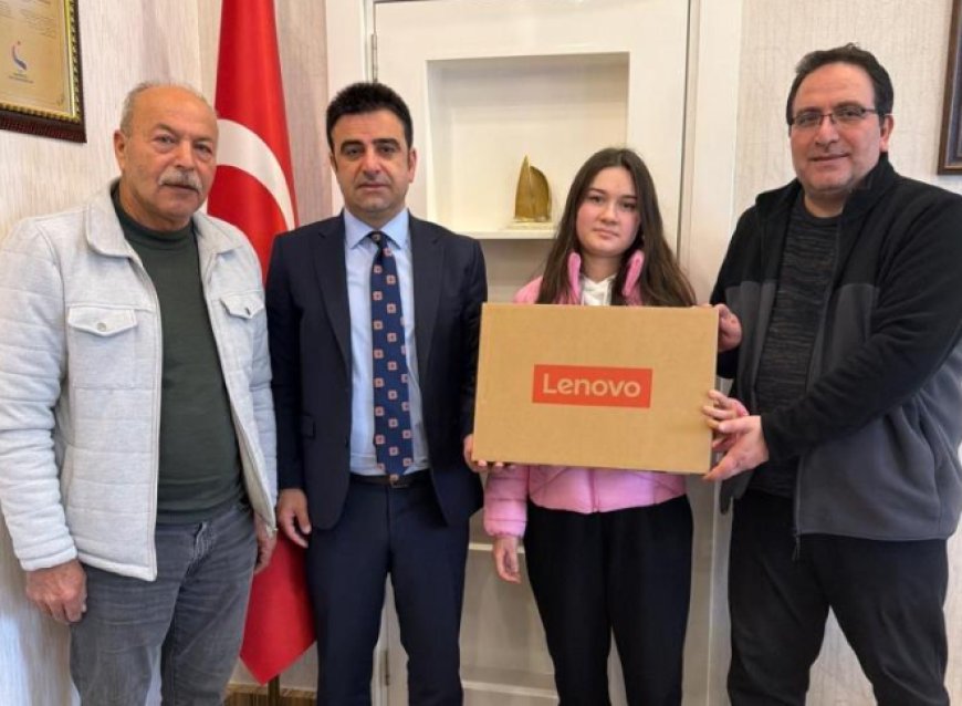 Gazipaşa’da Dayanışma Ruhu: Ayşe’nin Eğitimine Kaldığı Yerden Devam.