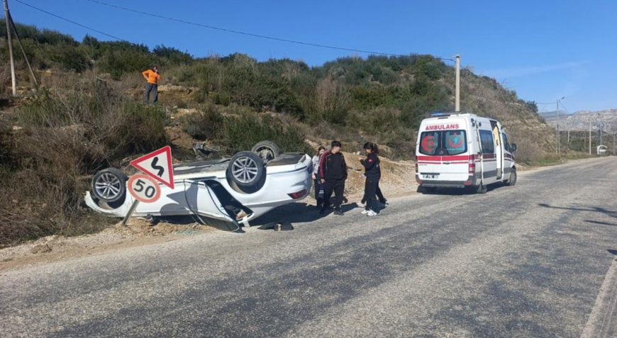 Manavgat’ta Korkutan Kaza: Tümseğe Çarpan Otomobil Ters Döndü!