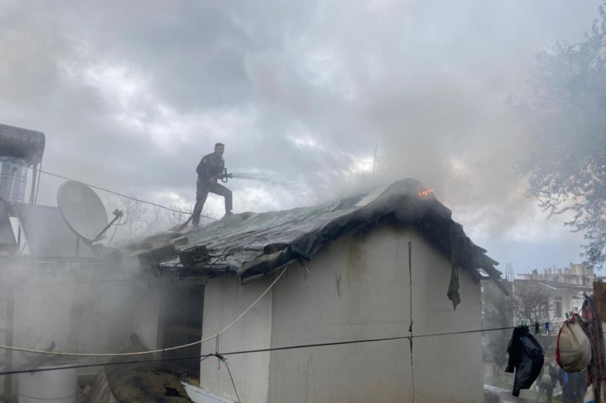 Serik’te Korkutan Yangın: Tek Katlı Ev Alevlere Teslim Oldu