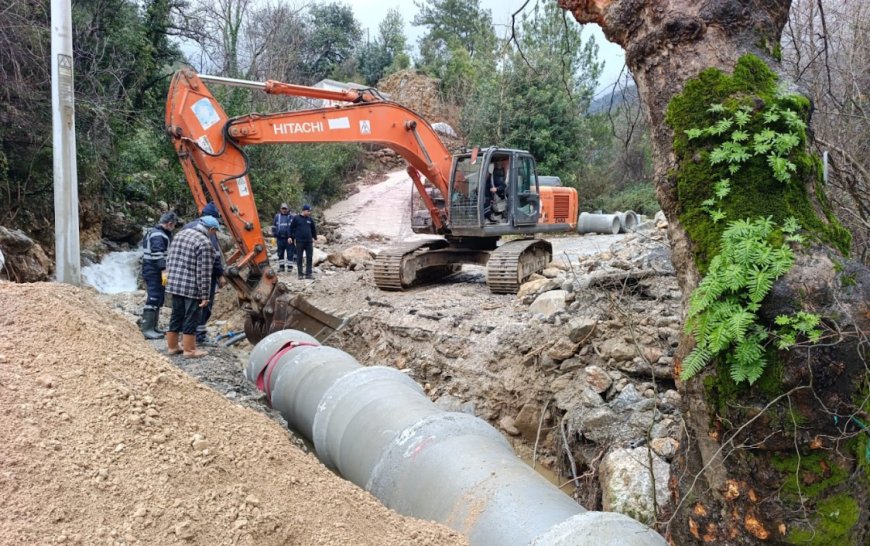 Büyükşehir Alanya’da Teyakkuzda: Tıkanan Menfezler Tek Tek Açılıyor