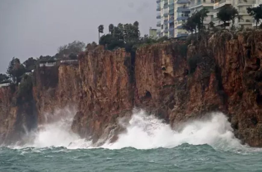 Meteoroloji uyardı! Kaş ile Anamur arasında şiddetli fırtına bekleniyor.