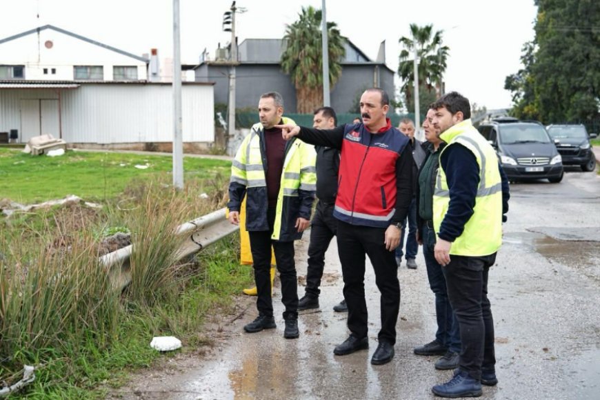 Konyaaltı’nda Fırtına Mesaisi: Başkan Kotan İlk Anlardan İtibaren Sahada!
