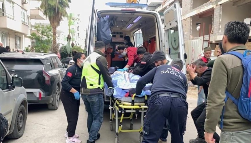 Antalya’da İnşaatta Can Pazarı: 5. Kattan Düşen Genç İşçi Ağır Yaralandı.