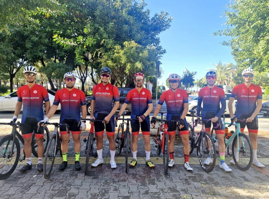 Sezona Dereceyle Başladılar: Antalyaspor Bisiklet Takımı Alanya’da Sahadaydı