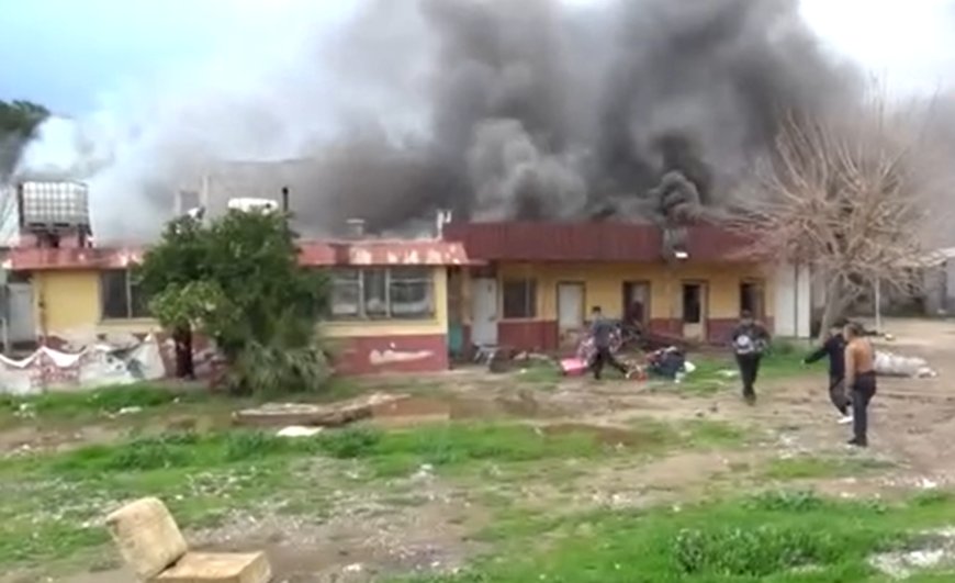 Kumluca Cumhuriyet Mahallesi’nde Yangın: İtfaiye Ekipleri Seferber Oldu