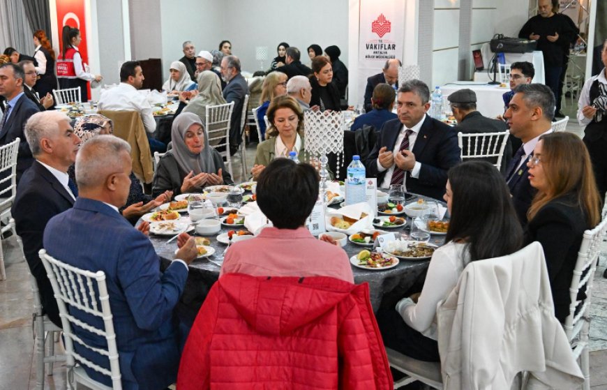 Ramazan’ın İlk İftarı "Büyük Aile" Sofrasında: Vali Şahin Şehit Yakınlarıyla Buluştu