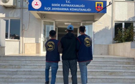Serik'te JASAT Pençesi: Aranan 5 Kişi Operasyonla Yakalandı