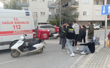 Antalya Manavgat'ta Motosiklet ve Elektrikli Bisiklet Çarpıştı: Küçük Çocuklar Kazadan Yaralı Kurtuldu