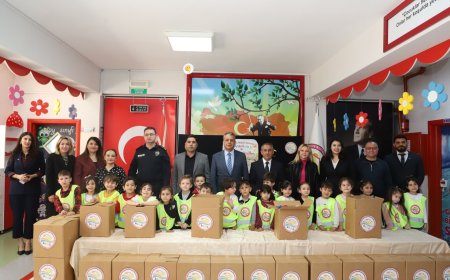 Minik Ellerden Büyük Dayanışma: Aksu’da 51 Aileye Ramazan Bereketı!