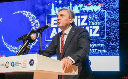 Antalya’da 819 Yıllık Gurur: Fetih Coşkusu AKM’de Yaşandı