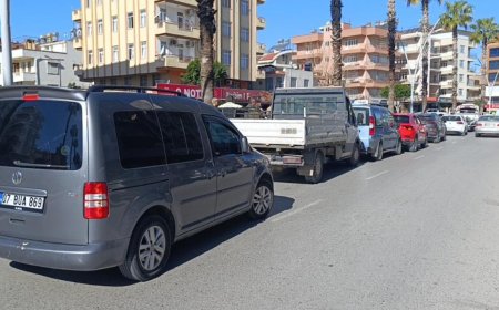 Manavgat'ta 6 Araçlı Domino Etkisi: Ortalık Savaş Alanına Döndü