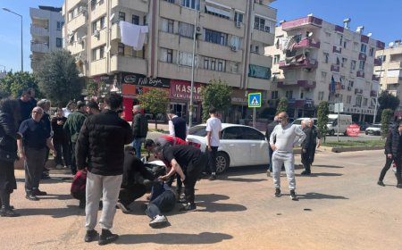 Muratpaşa’da Motosiklet ile Otomobil Çarpıştı: 1 Yaralı